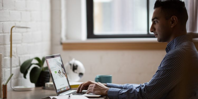 Devenir Freelance en Tunisie, oui, mais attention aux dérives