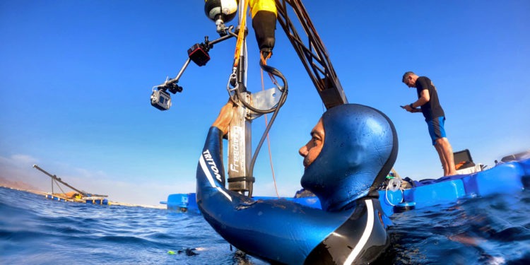 Walid Boudhiaf tentera de battre le record mondial de plongée en apnée en Egypte
