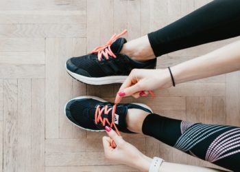 Ces coachs sportifs vont faire fondre vos kilos superflus et votre cœur