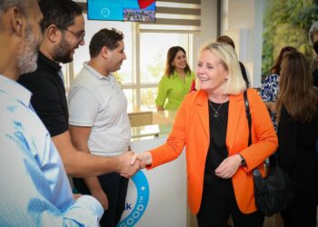 Tetra Pak reçoit la visite de son Excellence l’ambassadrice de Suède