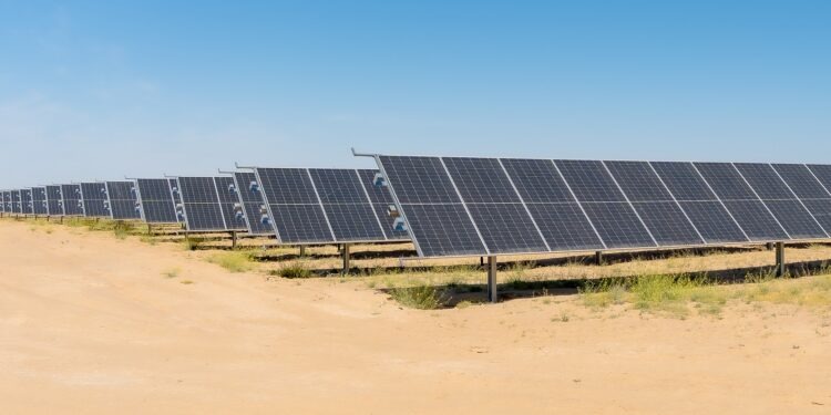 Tunisie : deux centrales solaires inaugurées à Tozeur et Sidi Bouzid